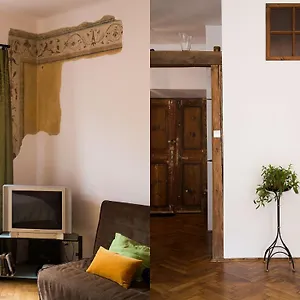 Nicholas Apartament