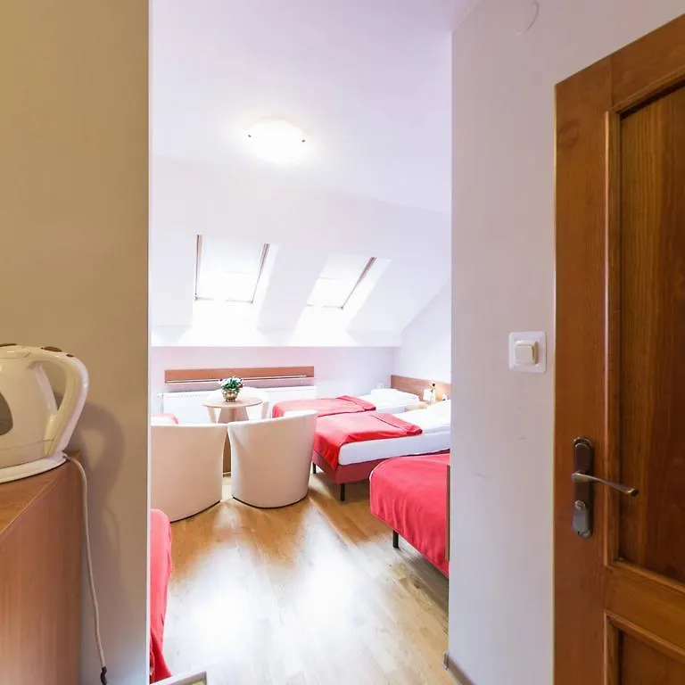 Apartamenty Kajzer Krakow 2*,  Poland